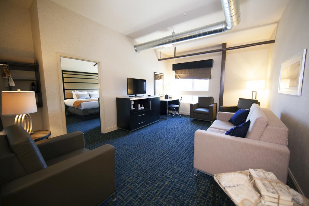 Warehouse Hotel At The Nook Manheim Eksteriør bilde